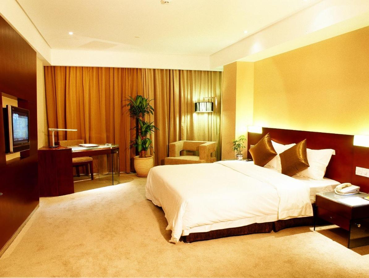 Foshan Golden City Hotel Quarto foto